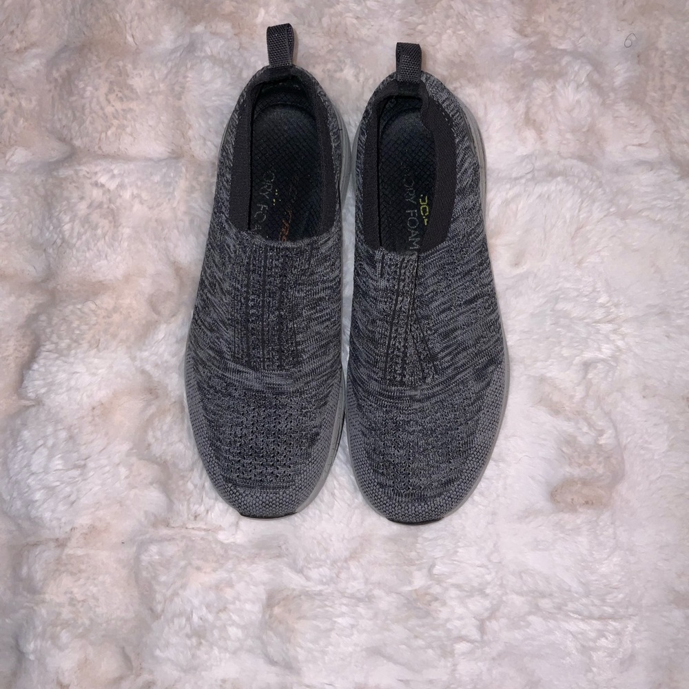 Men Shoes.